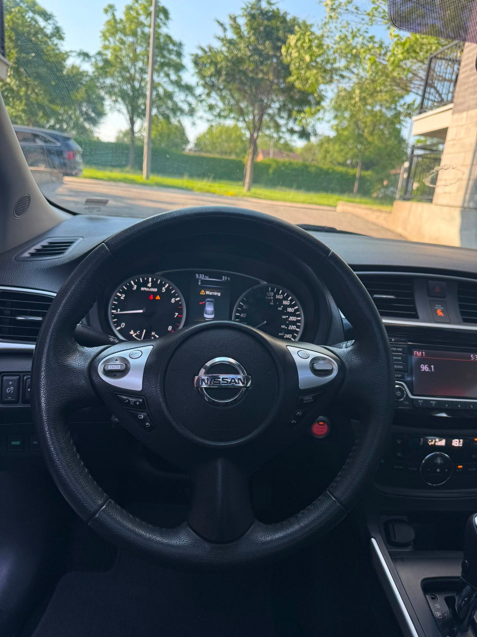 Nissan Sentra 2018 - Thumbnail 5