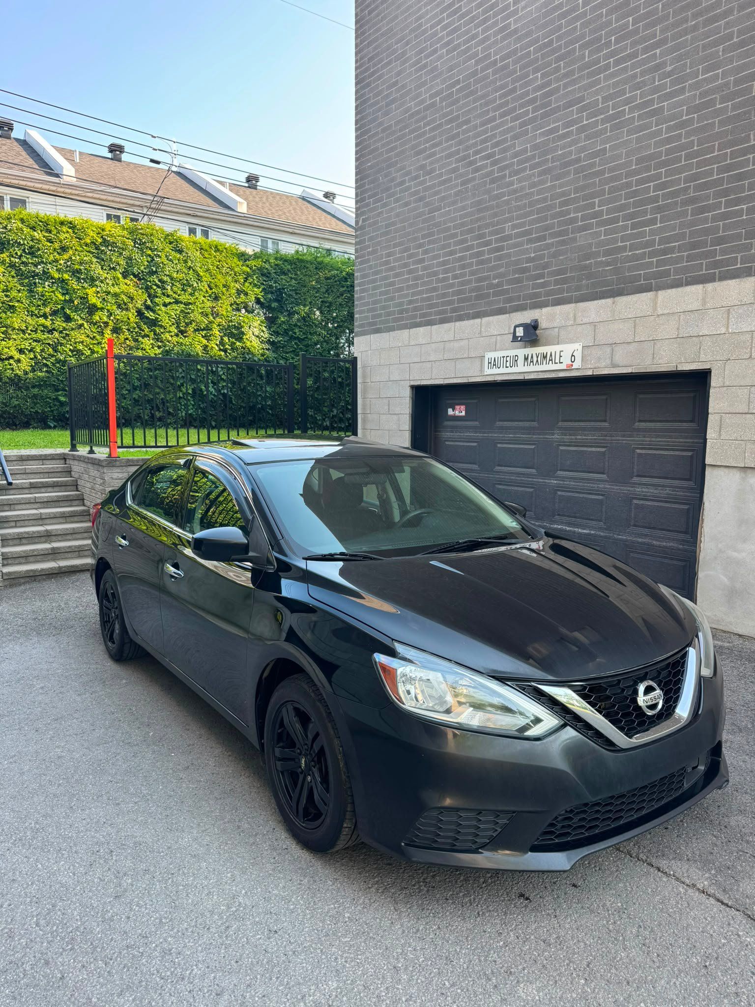 Nissan Sentra 2018 - Thumbnail 1