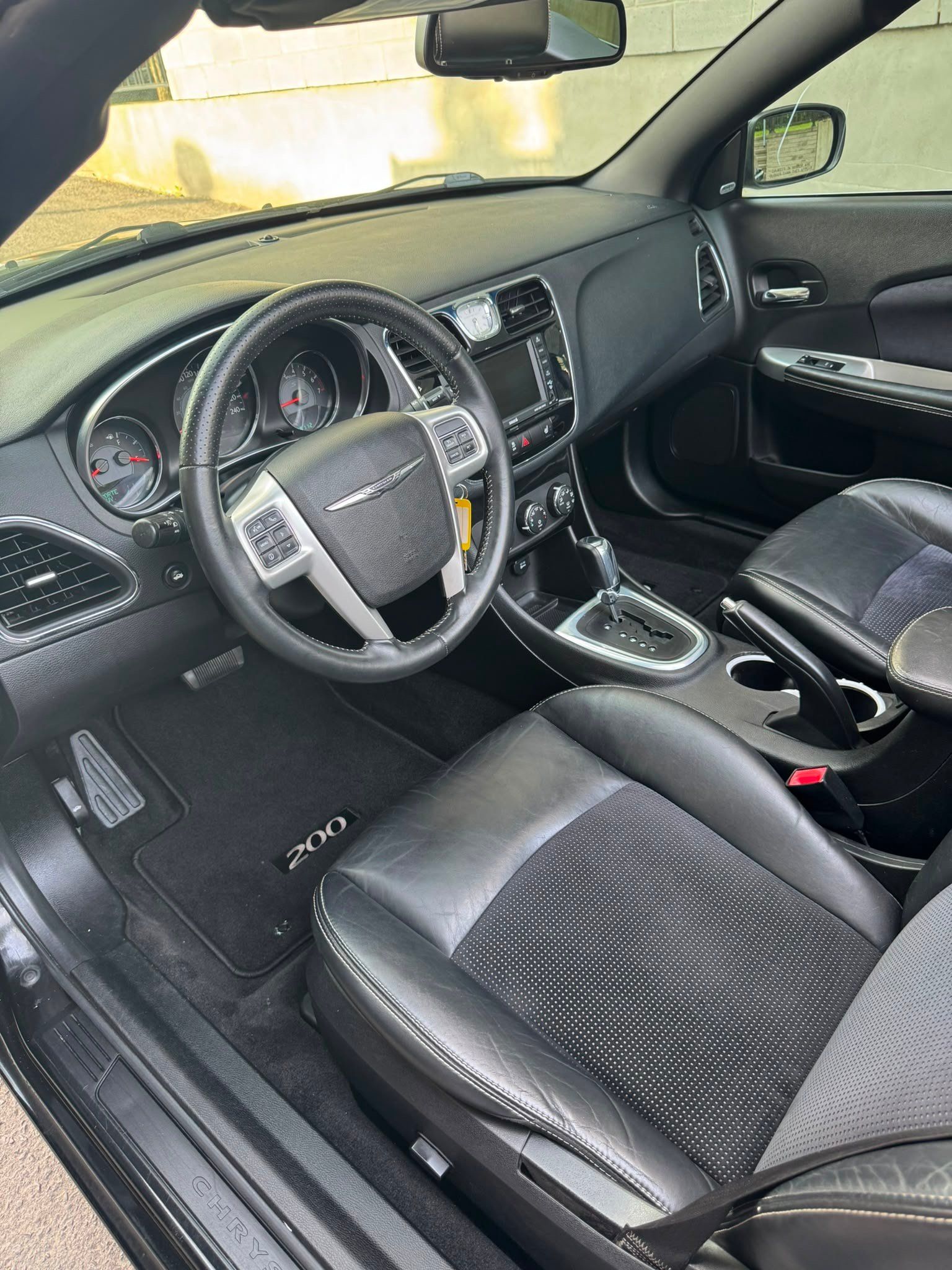 Chrysler 200 2013 - Thumbnail 7