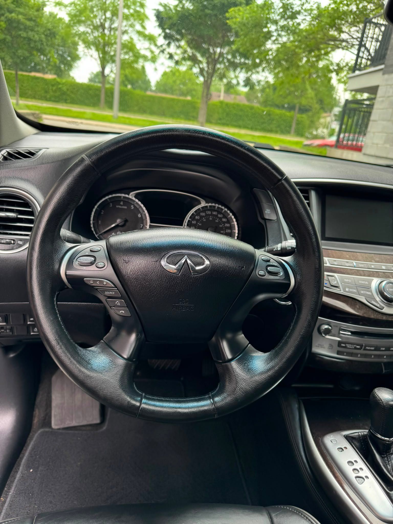 INFINITI QX60 2015 - Thumbnail 6