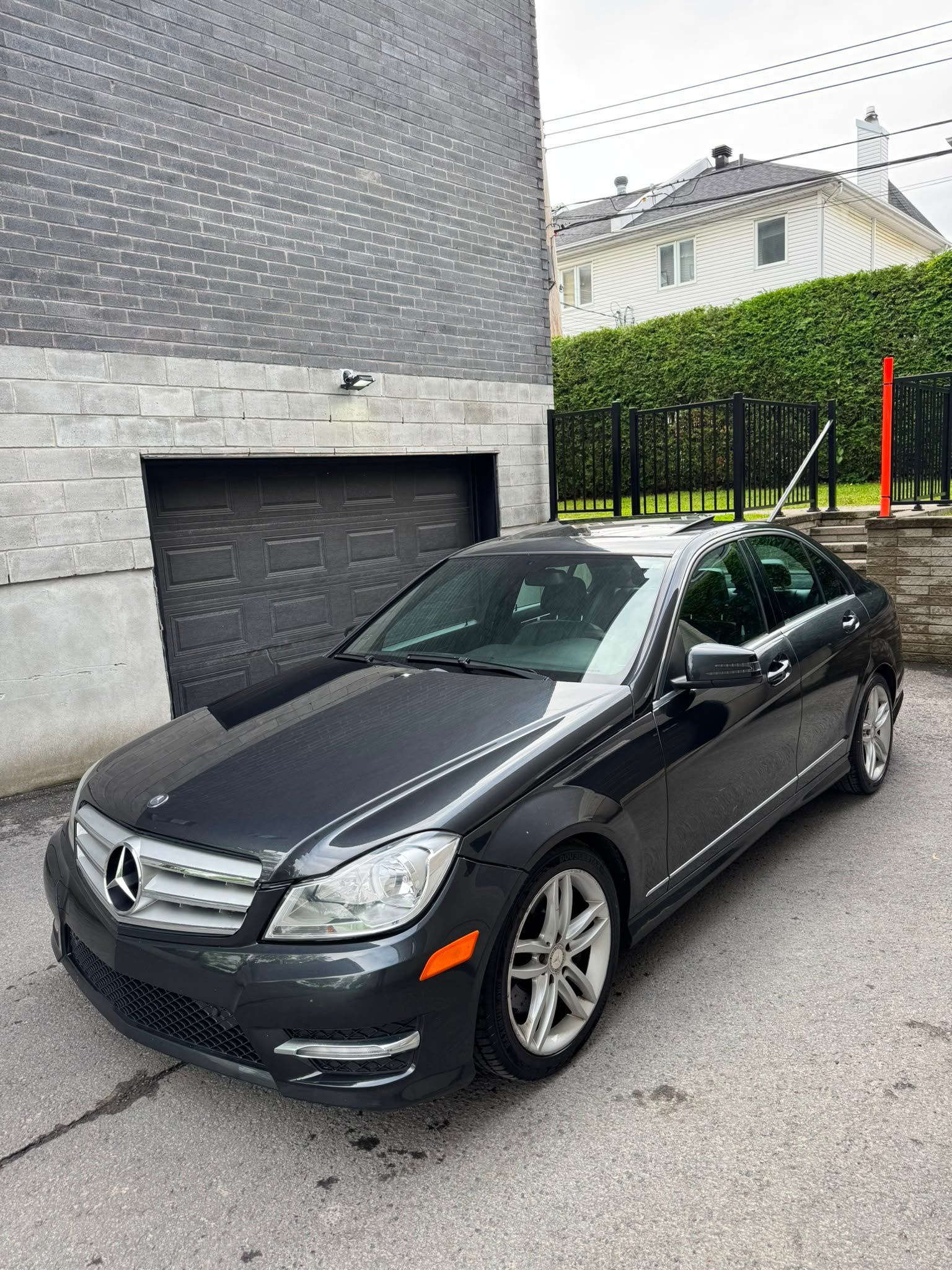 Mercedes-Benz C 300 2013 - Image 2