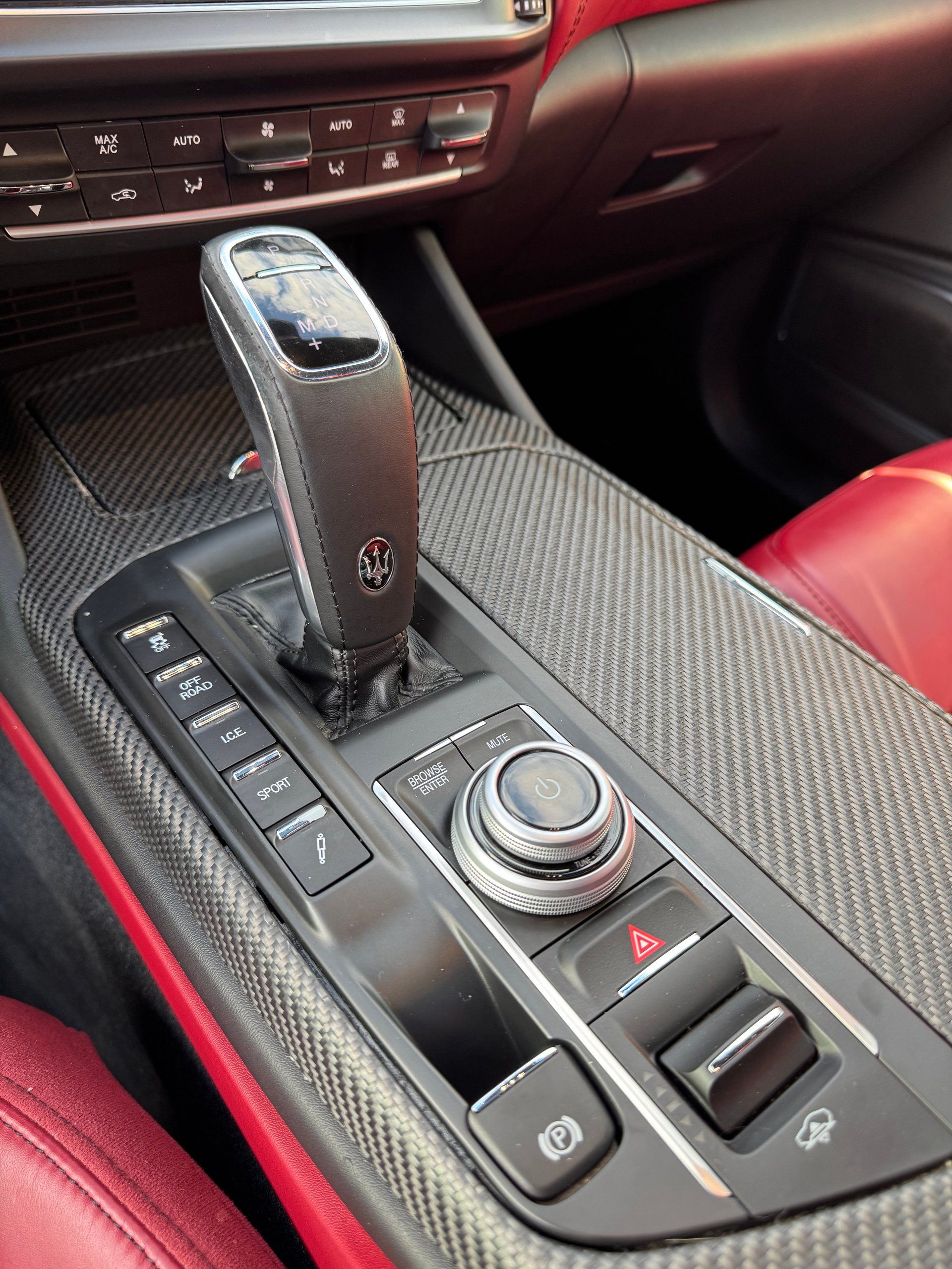 Maserati Levante 2022 - Image 7