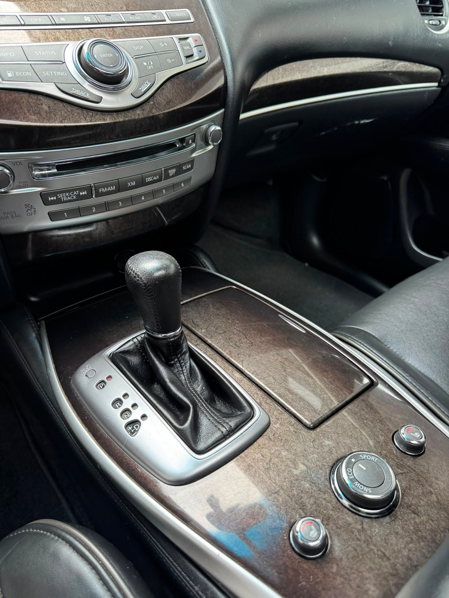 INFINITI QX60 2015 - Image 11
